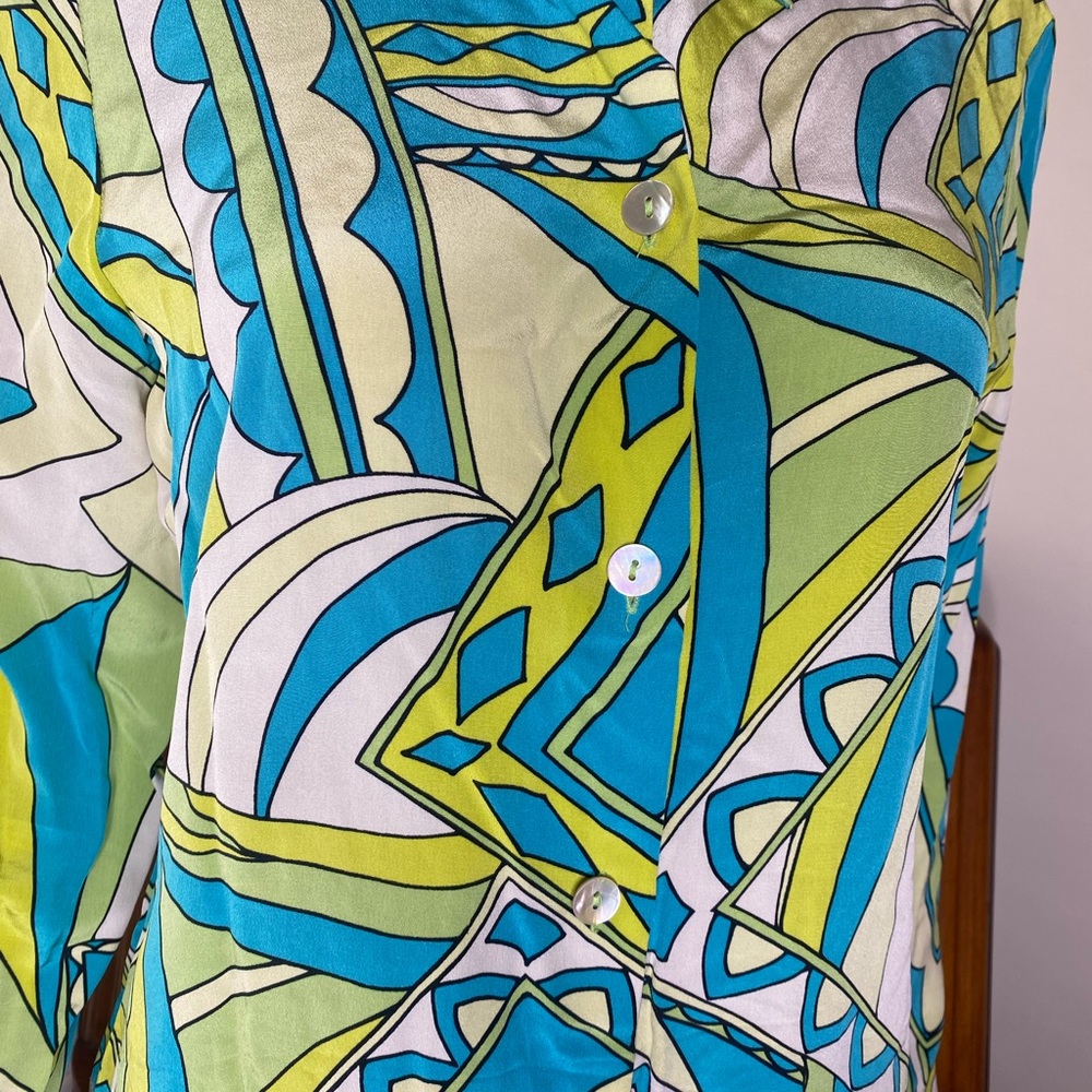 Small Retro Silk Collared Blouse - image 2